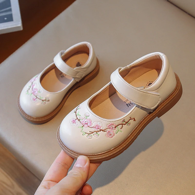 Toddlers Girls Leather Shoes Kids Mary Janes Embroidery Flowers Sweet Retro Child Princess Flats For Party Shoes 2024 New Chic