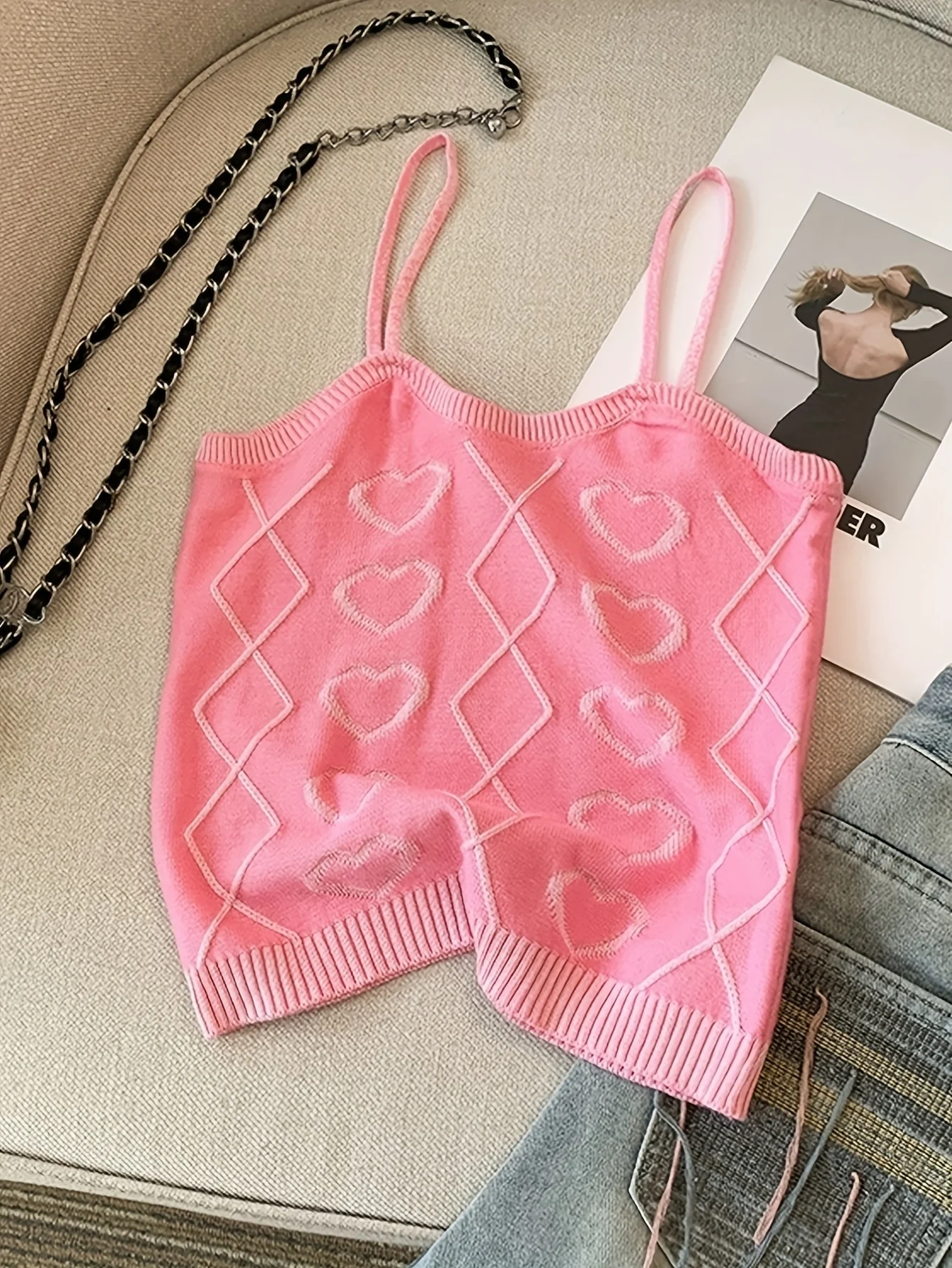 2025, neues Sommer-elegantes gestricktes Crop-Top, herzförmiges Design, schmale Trägerweste, einfarbig, geeignet für alle Jahreszeiten, Camis