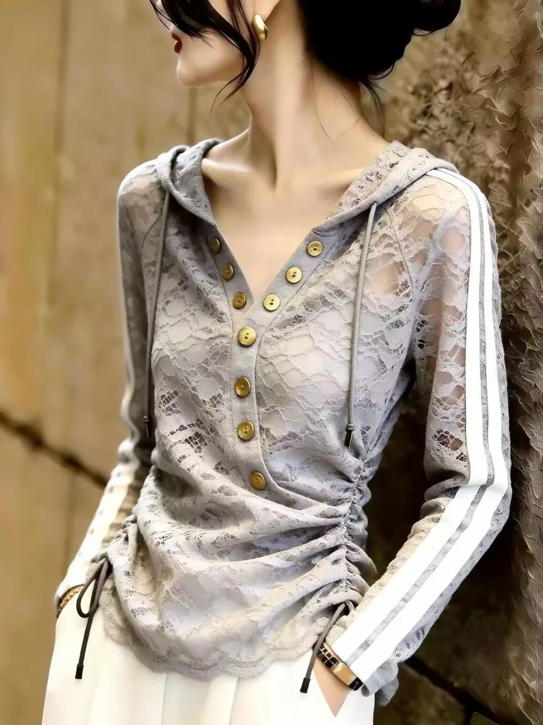 Fashionable Grey Lace Top Women's Long Sleeve Commute Slimming Shirt New Arrival Autumn Season Daily Wear V-Neck T-Shirt