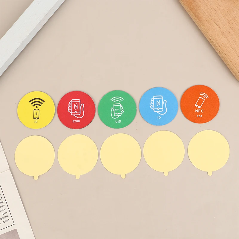 RFID 125KHz EM4305 T5577 Rewritable Sticker Keytag Anti Metal Interference Label Writable Key Token Tag Card Duplicate Clone 1Pc