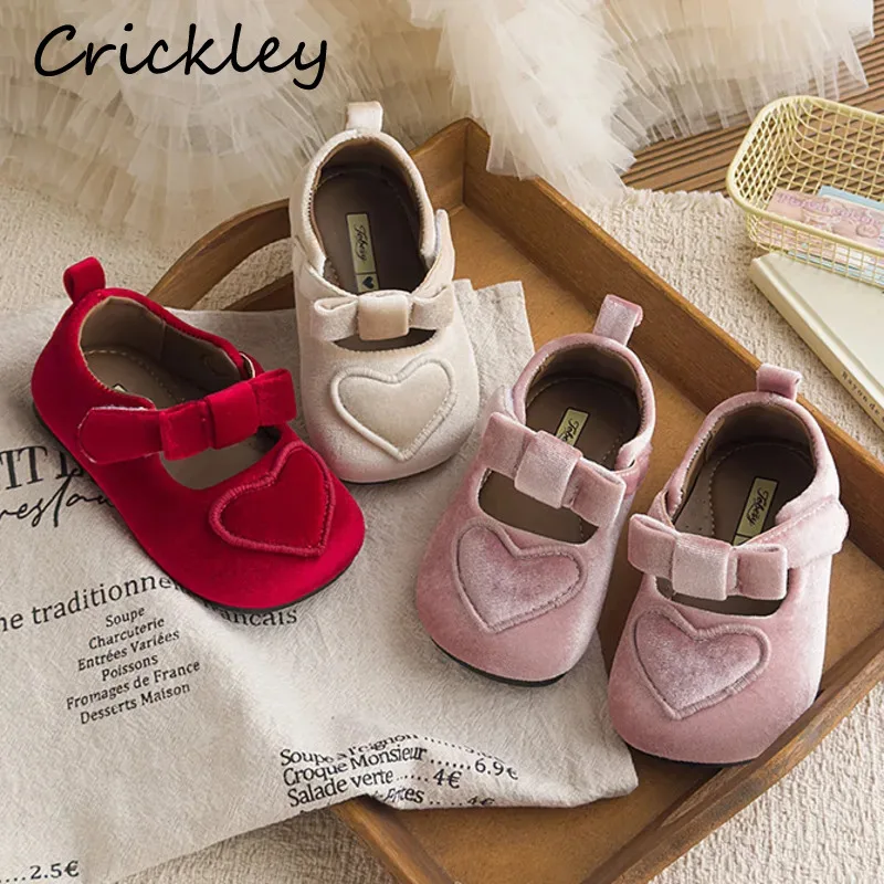Bow Heart Toddler Girls Princess Shoes Solid Velvet Hook Loop Children Flats Shoes Spring Autumn Soft Sole Kids Party Shoes