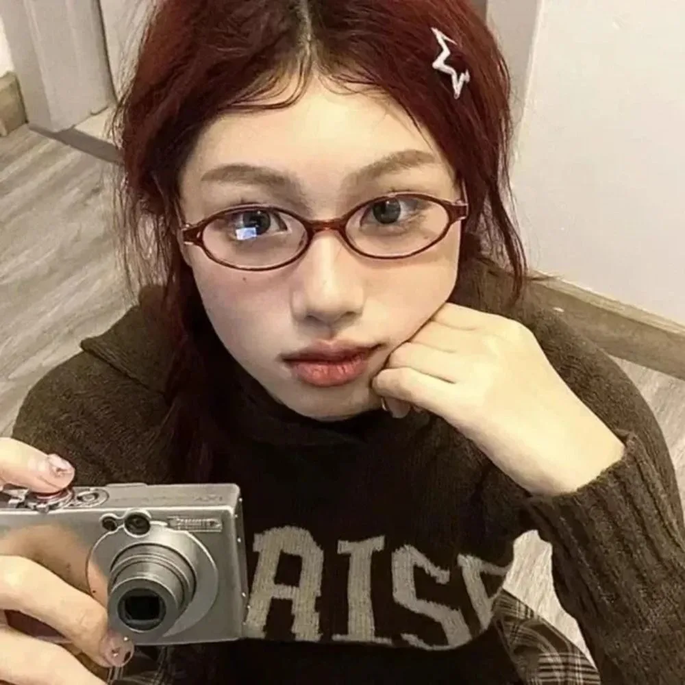 New Outdoor Retro Oval Frame Glasses Girls Y2K Narrow Small Eyeglass Gradient Green Red Frame Seaside Driving Glasses