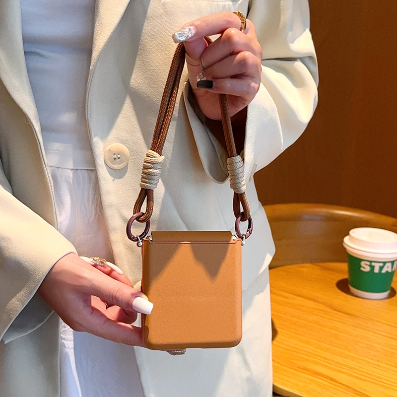 For Motorola Razr 50 Razr 50 Ultra Simple and stylish phone case in solid color with lanyard and PC hard shell veneer