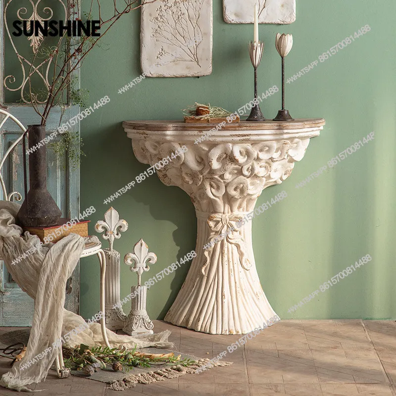 

European antique white living room against the wall relief art promenade