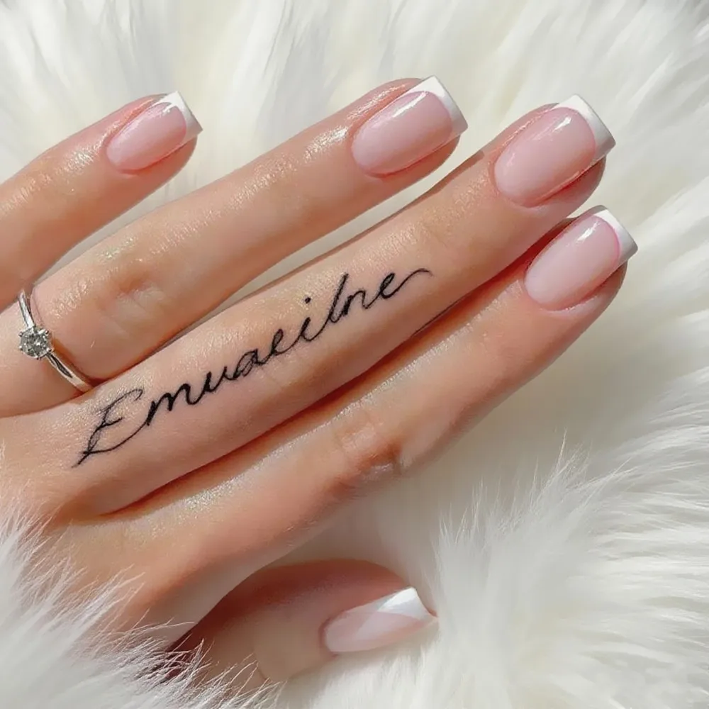 

24Pcs Shiny Natural Pink French Fake Nails With Glue Short Square False Nails Tips For Woman DIY Manicure Tool