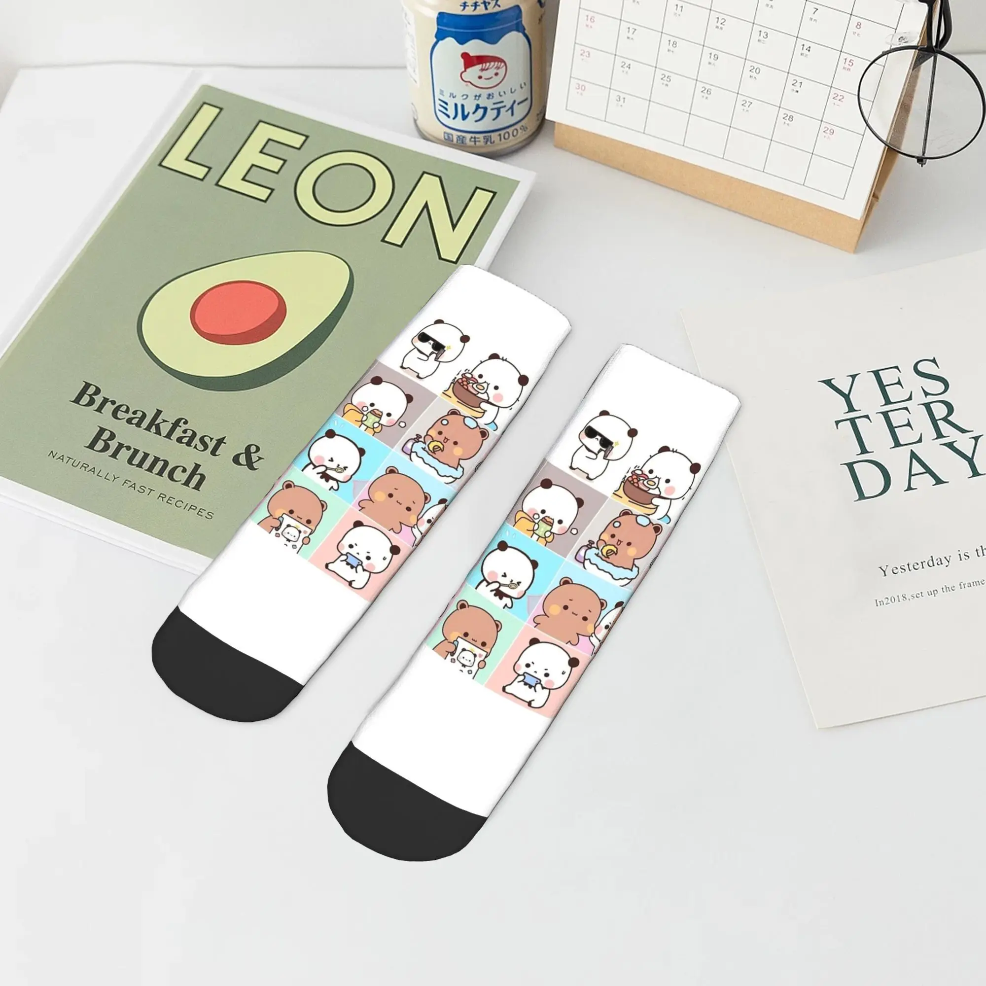 Toutes saisons bubu dudu-Panda Bear Hugs Love Chaussettes Harajuku Sport Tube central Chaussettes doux Hip Hop Bas pour hommes femmes