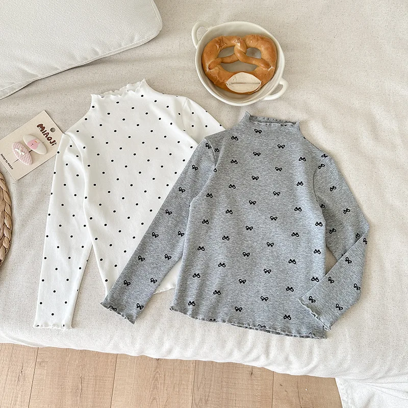 Neues Frühlings- und Herbst-Baby-Mädchen-Oberteil mit Schleifenmuster, Rüschen, Stehkragen und langen Ärmeln, Unterhemd für Kinder, weiches, dehnbares Oberteil. – Detail 4
