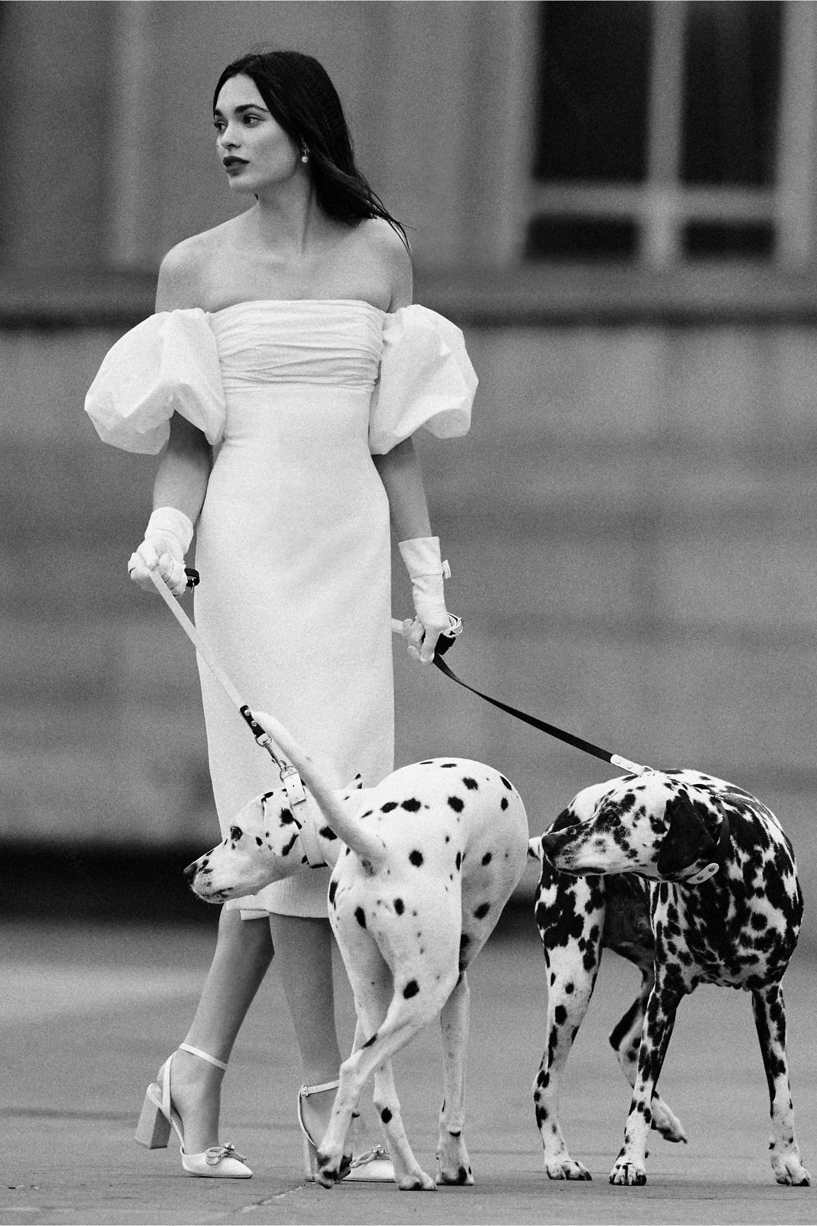 Bufiaste suknie ślubne z krótkim rękawem i rozcięciem do połowy łydki Eleganckie suknie ślubne bez ramiączek Noivas Chic DW696