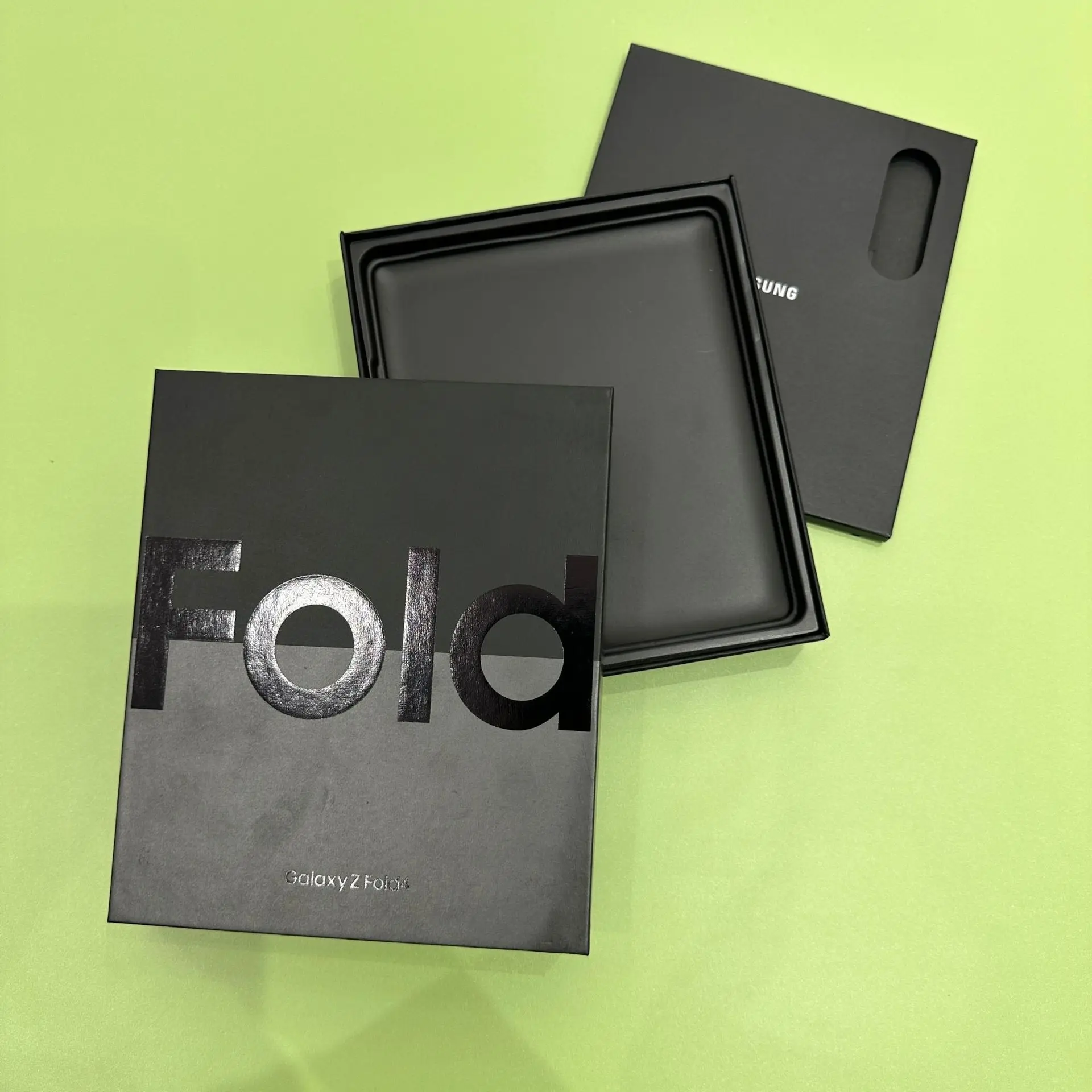 

New Phone Packing Empty Box For Samsung Galaxy Z Fold 5G Fold3 Fold4 Fold5 Fold6 Mobile Packing Retail Box With User Manual Seal