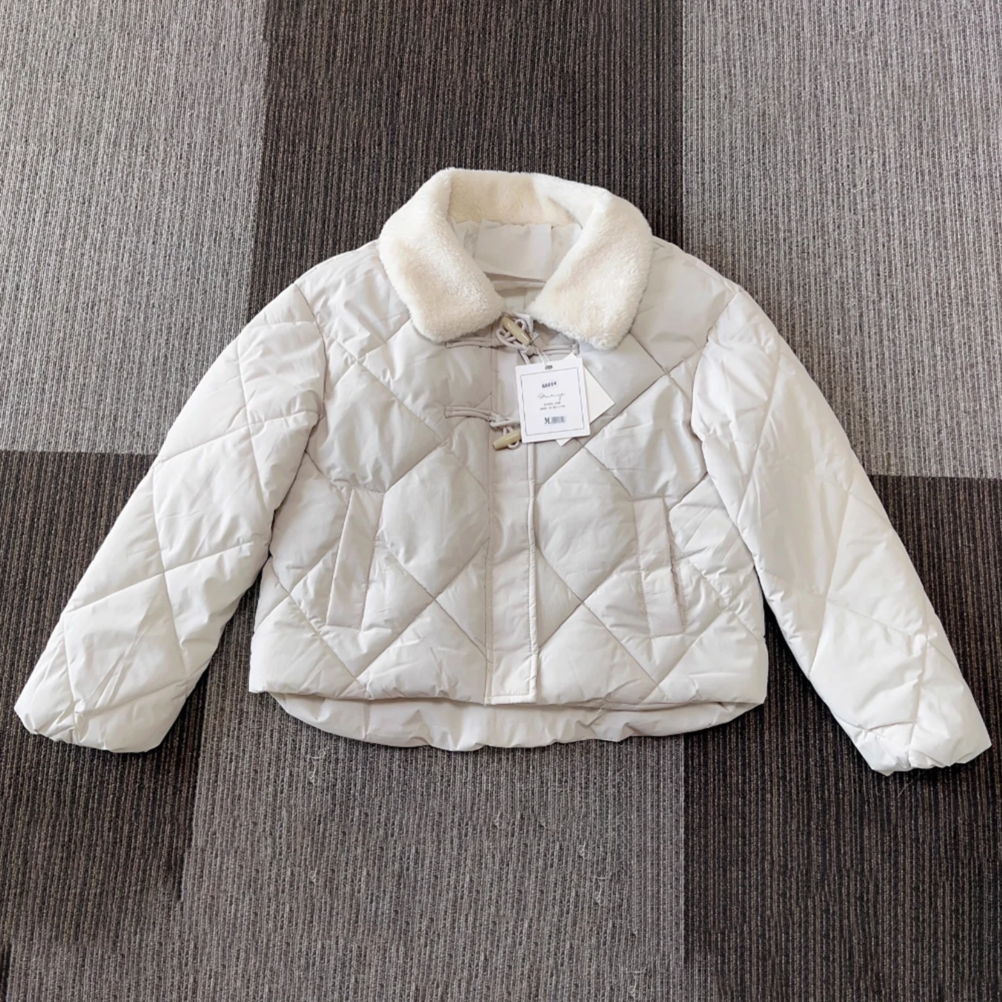 

Trendy Cotton Jacket for Women New Winter Horn Button Cotton-padded Coat Korean SplicWool Collar Thickened Coat Warm Outerwear