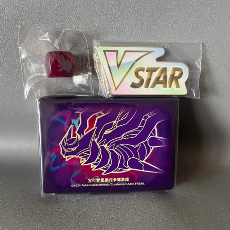 

PKM Ptcg Giratina VSTAR Премиум-набор, коробка для строительства колоды с футляром для маркеров, аксессуары для игральных костей, изысканная подарочная игрушка для коллекционеров