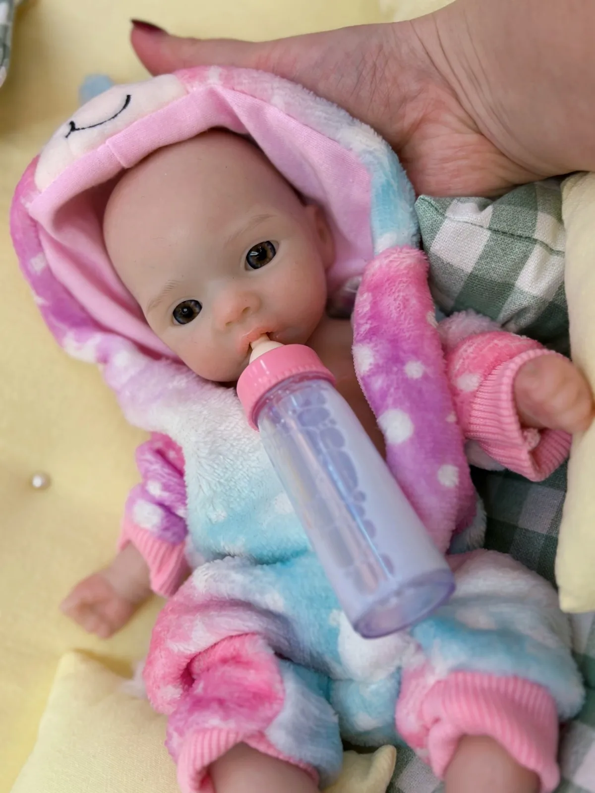 1pc 10 polegada realista silicone reborn bebê boneca boca aberta à prova dwaterproof água macio pintado real recém-nascido menina brinquedo para colecionadores