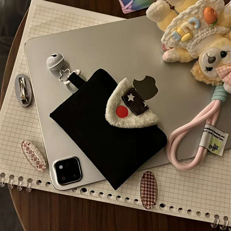 قطعة واحدة من حقيبة بينتو اللطيفة مع إغلاق سريع - محفظة مدمجة للنساء - منظم لهجة باللونين الأسود والأحمر مع وصلة سلسلة - أساسيات يومية