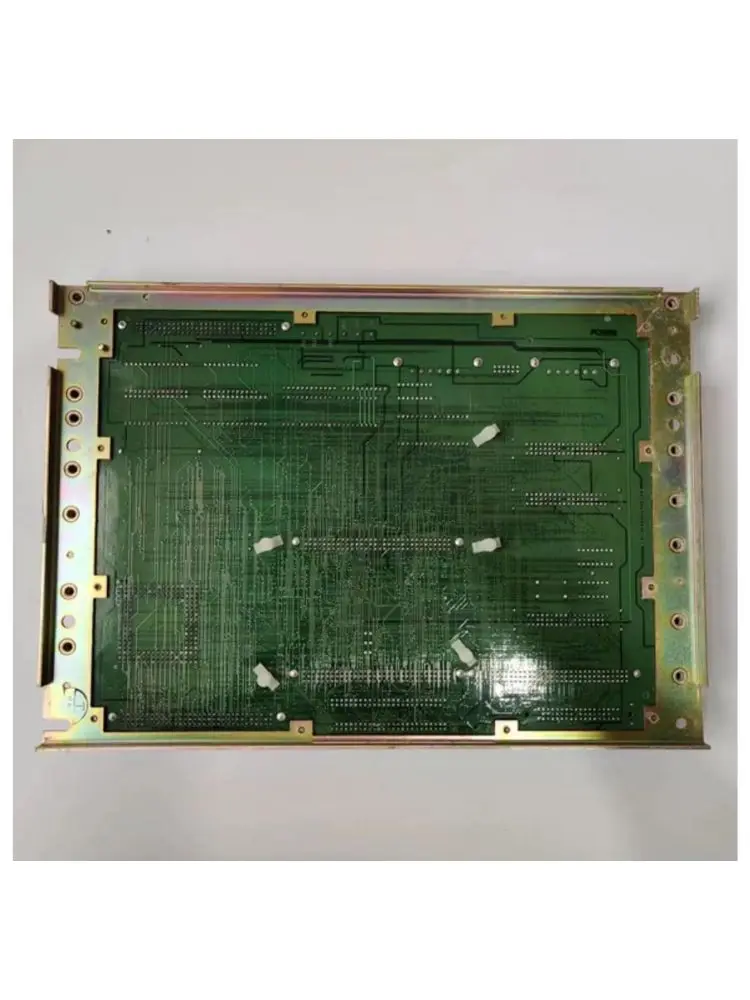 Used    circuit board    A20B-2000-0650  ,    function well    test OK Fast Shipping