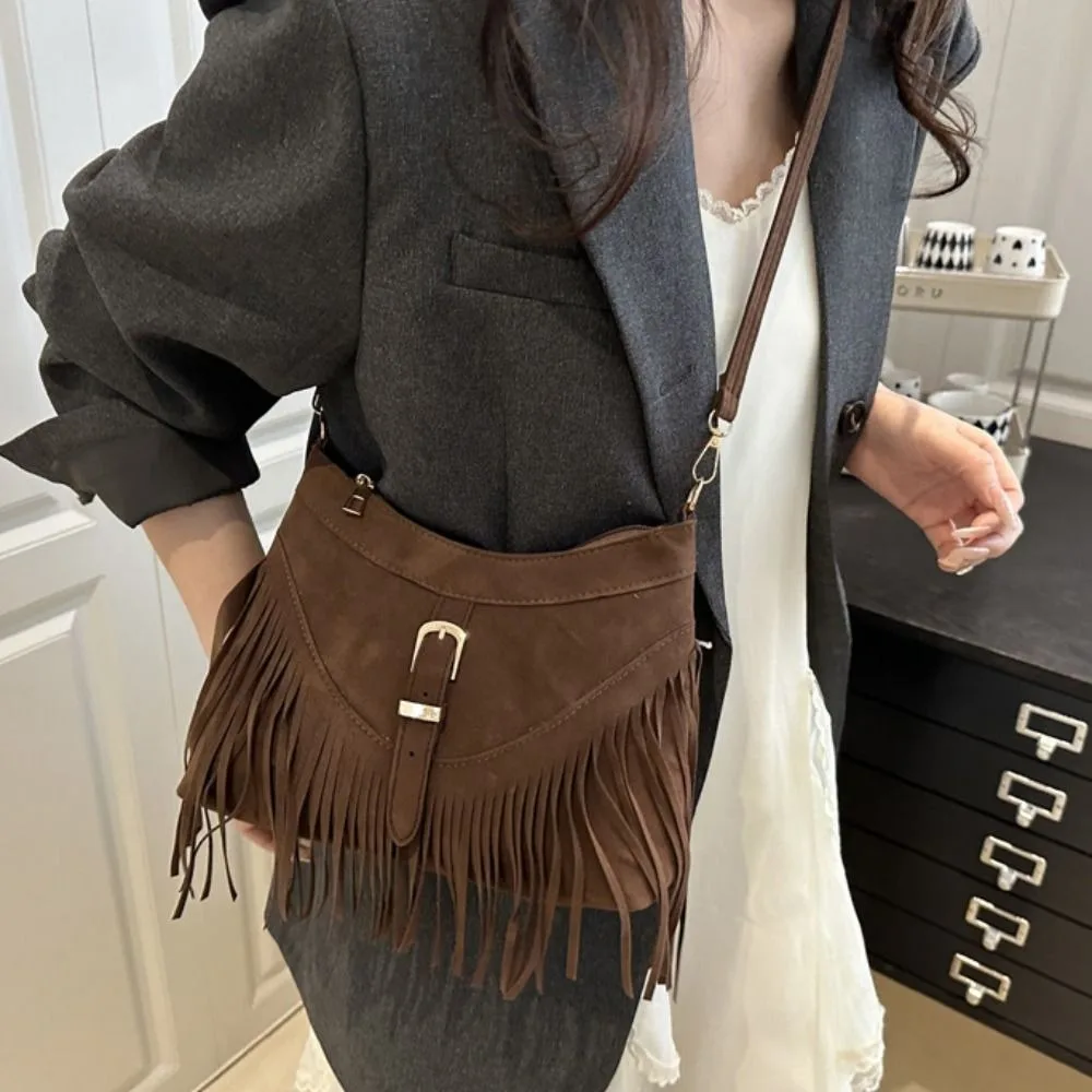 Cute Korean Style Tassel Shoulder Bag Solid Color PU Leather Suede Handbag Large Capacity Ethnic Style Underarm Packs Women
