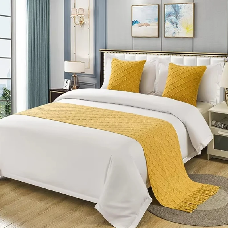 Home Hotel Longer Tassel  Bed Runner Solid Plaid Wool Bed Towel  Dining Wedding Party Decor Bed Tail Towel Pillowcase
