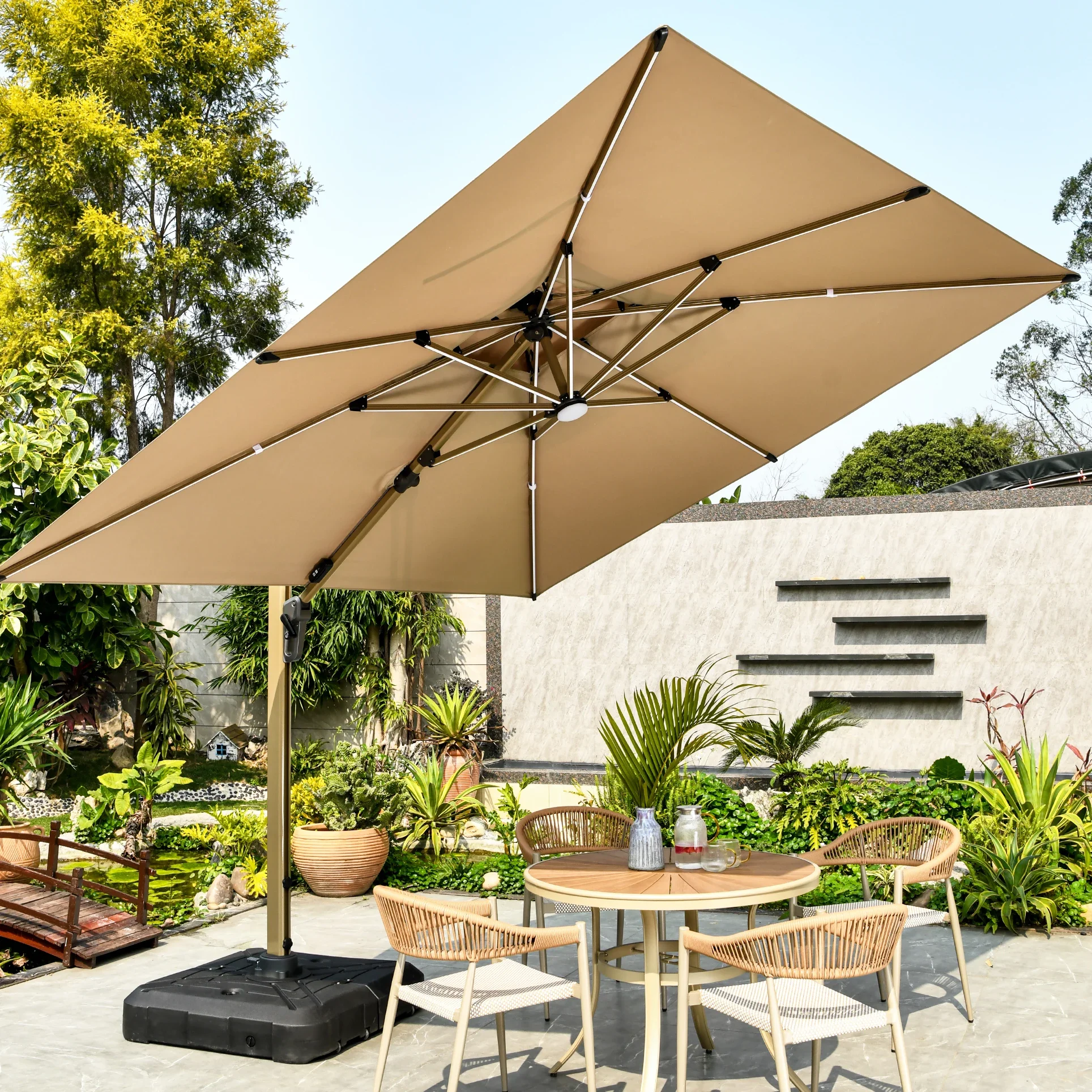 Good Price Super Strong 12*7cm Pole Size Outdoor Garden Umbrella Beach Hotel Furnitures Patio Parasol Chair Table Set