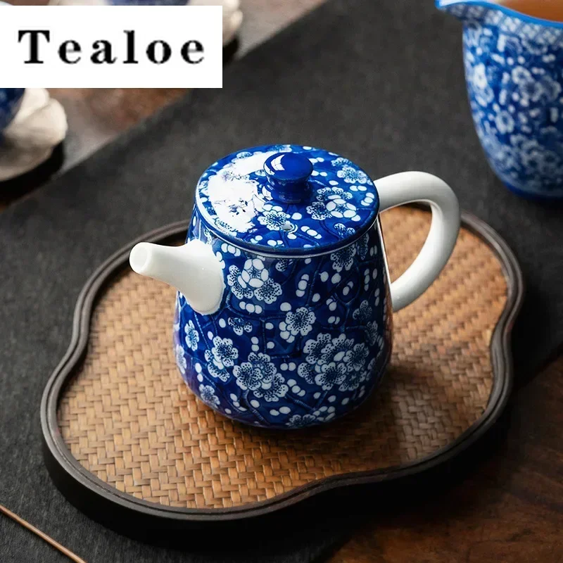 Plum Blue And White Ceramic Pottery Kettle Chinese Teapot Tea Ceremony Set Milk Oolong Tea Tie Guan Yin Jasmine Teaware Type