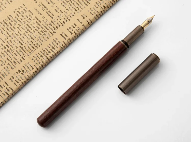 Luxuriöser Retro-Holz-Bronze-Füllfederhalter für Büro, Business, Schreiben, Kunst, Kalligraphie, Tintenstifte, 0,5 mm, für Schüler, Studenten, Schreibwaren, Geschenke – Detail 8
