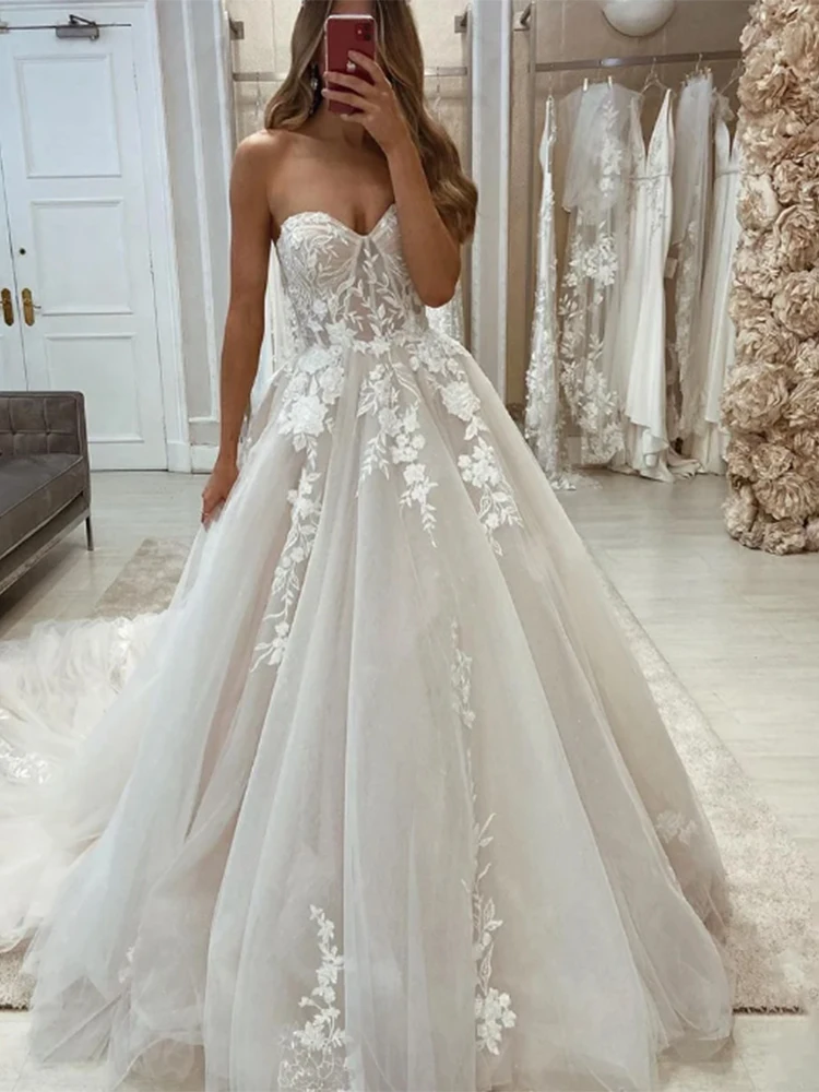 Senza spalline Sweetheart Lace Up abiti da sposa principessa senza maniche Appliques elegante Brdie Dress Boho Prom Vestido De Novia