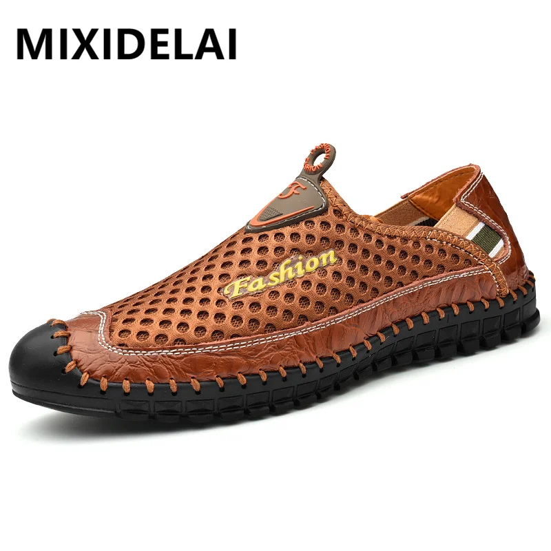 New Men Casual Shoes Breathable Mesh Shoes Designer Sneakers Soft Flat Men Sneakers Luxury Men Loafers Comfortable Driving Shoes