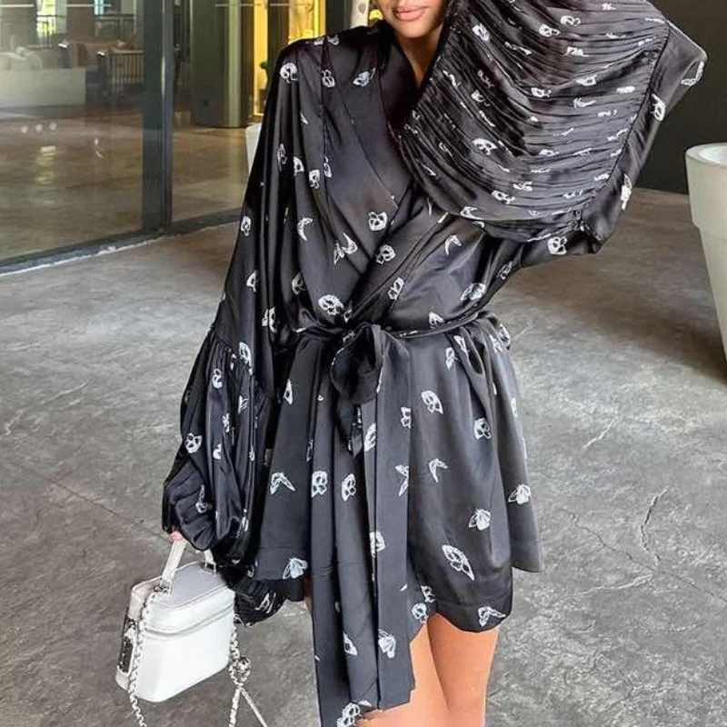 

2025 Spring and Autumn Butterfly Printed Casual Dress Women's Design Sense Bubble Sleeve with Satin A-line Skirt