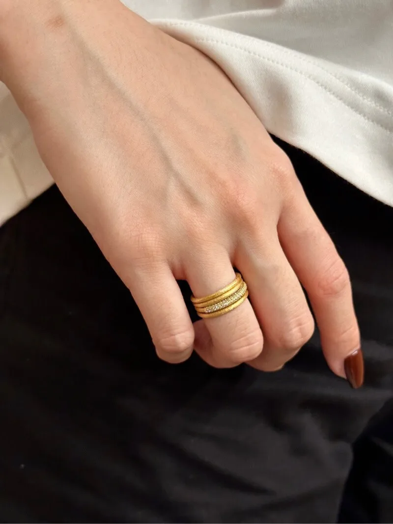 أربعة حلقات نجمة وميض الطريقة القديمة الرملي مطعمة بالألماس متعددة الحلقات متكاملة صلبة 925 فضية بسيطة راقية