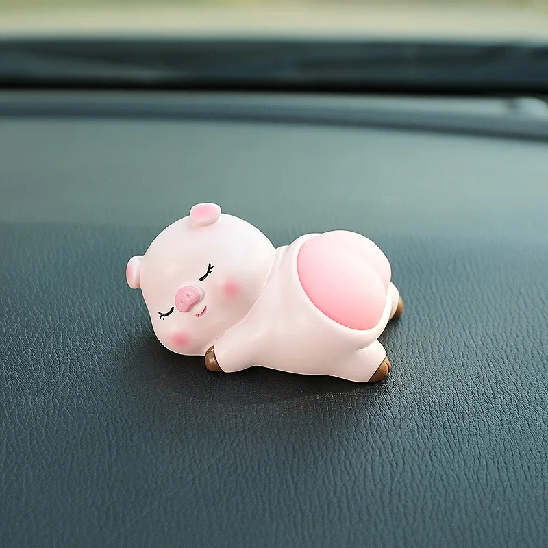 2023 New Decompression Tool Q Bounce Butt King Car Decorations Cute Cartoon Resin Animal Console Inside The Ornaments Car Decor