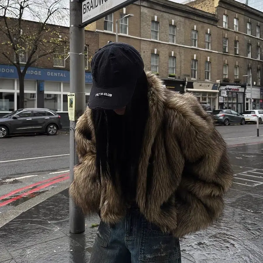 

Women's 2025 Winter Eco-Friendly Faux Fox Fur Coat Plush Thickened Warm Versatile Fashion Jacket