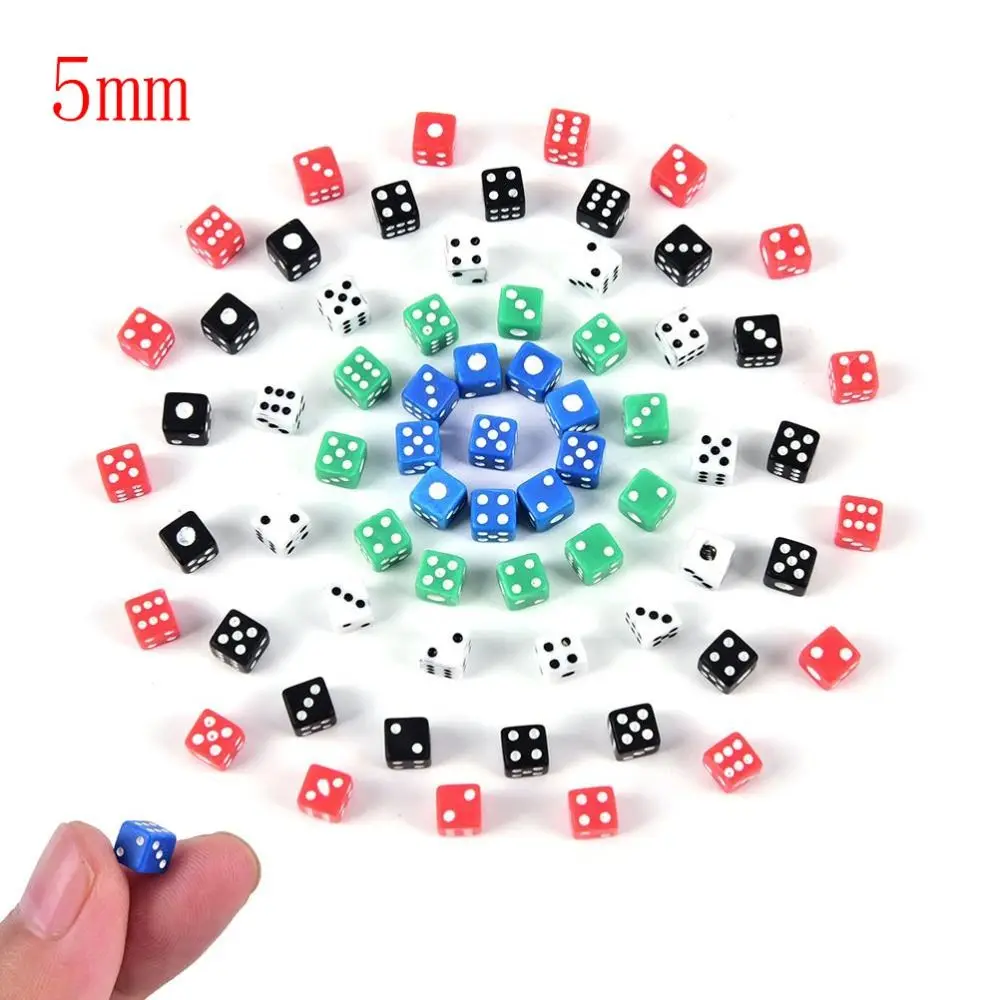 Dés de jeu en plastique blanc, 5mm, 5 couleurs, standard, à six faces, pour fête d'anniversaire, jeu de société, livraison directe, 50 pièces/lot