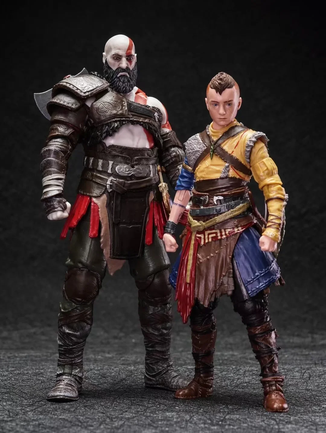 Spin Master Toys God Of War: Atreus 18cm Action Figure Model Doll Collector Garage Kit Gifts Toys Children  Birthday Toys