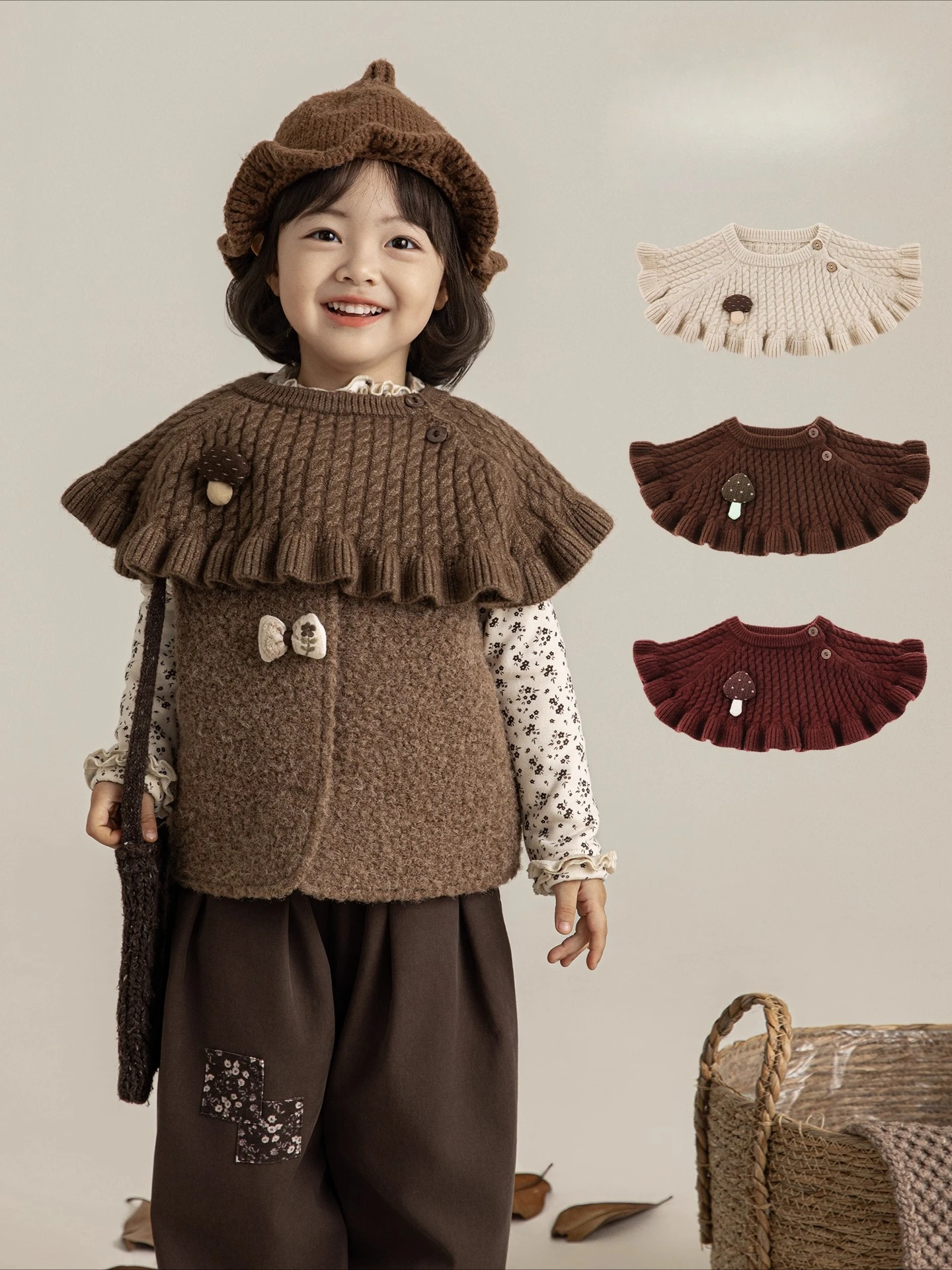 

Зимняя накидка для девочек, коллекция 2025, винтажное пушистое термопончо с принтом грибов, свободная повседневная многослойная верхняя одежда, уютная накидка для детей 1-7 лет