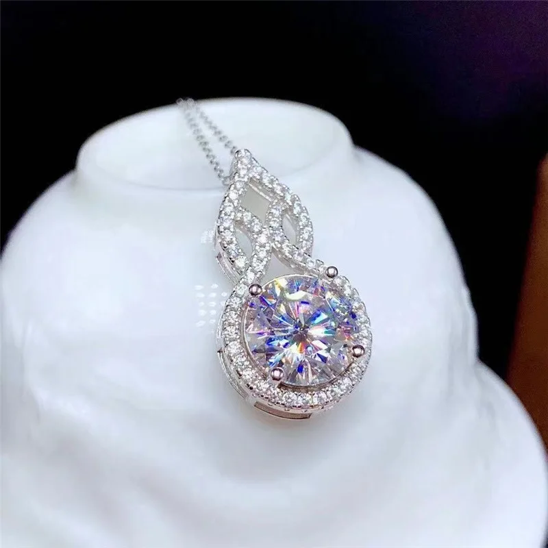 

Moissanite Diamond Pendant Moissanite Stone D Color Diamond VVS1 Hulu Full Diamond Female Pendant Full Grid Over Diamond Pen Supports Appraisal for Men and Women Party Gifts Birthday Gifts Valentine's Day Jewelry
