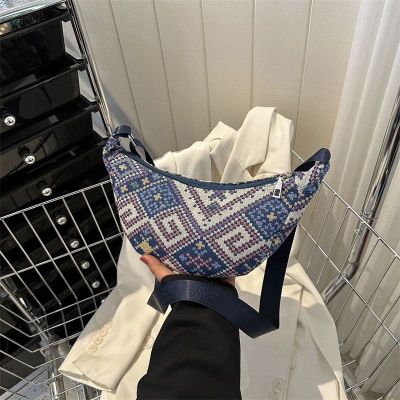2023 New Fashionable Retro Lazy Style Women's Shoulder Bag Crossbody Woolen Dumpling Bag Soft Canvas Geometric Pattern Leisure