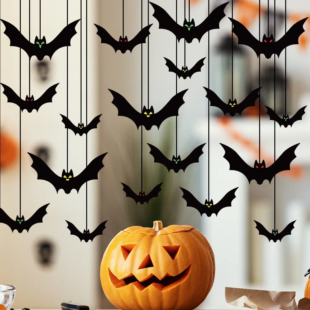 

18pcs/Set Halloween Hanging Flag Scary Simulation Bat Pendant Ornament Party Supplies Festive Atmosphere DIY Decoration