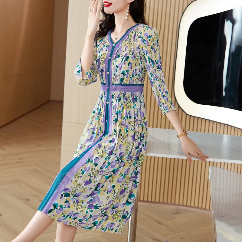 2023 New Fashion Printed Dress Women's Autumn Floral Pleated V-Neck 3/4 Sleeve Loose Fit Casual Holiday Dress Vestidos