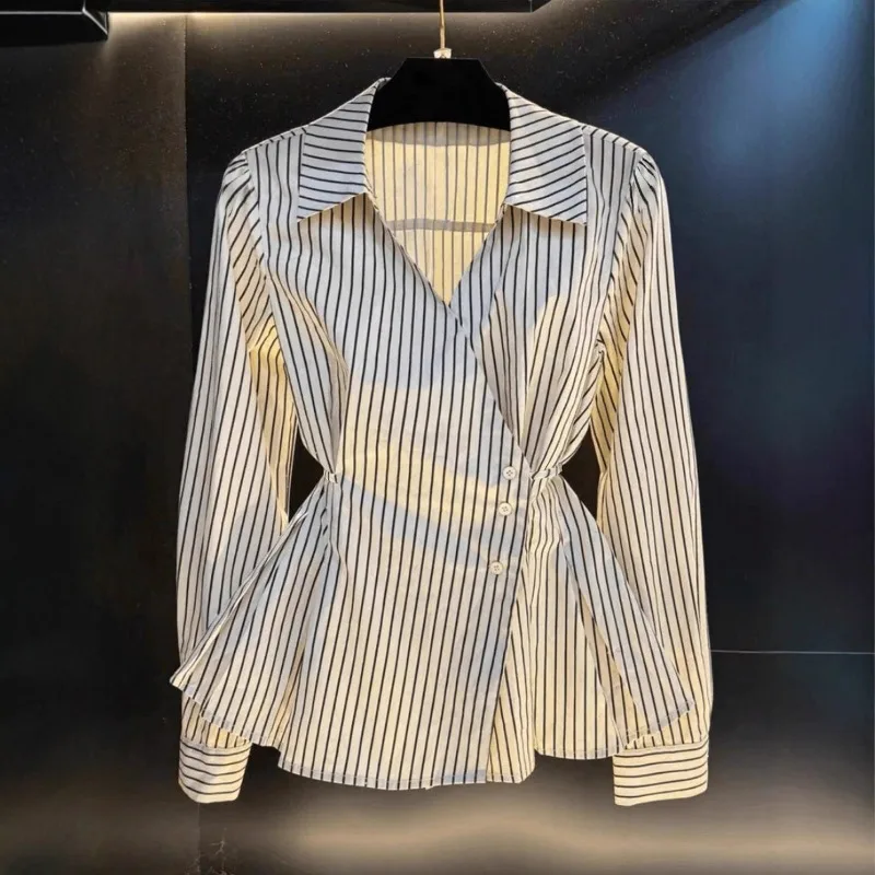 French Striped Shirt Women's 2026 Autumn Irregular Waist Long-sleeved Shirt