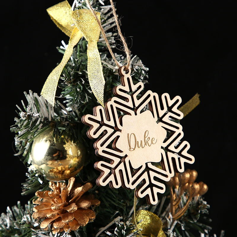 Custom Laser Cut Wooden Christmas Gift Tags with Names Personalized Snowflake Decor Customizable Wood Name Tags
