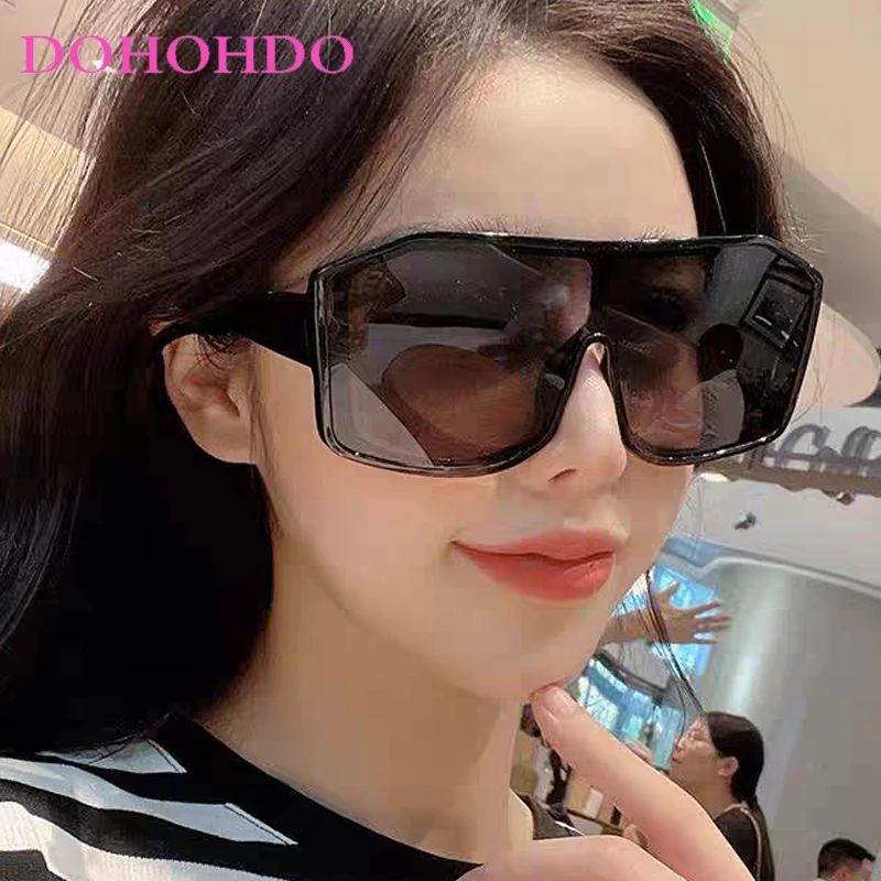 

Vintage Oversized Integral Sunglasses For Women Men Big Frame Luxury Brand Design Eyewear Unisex Outdoors Driving Shades UV400