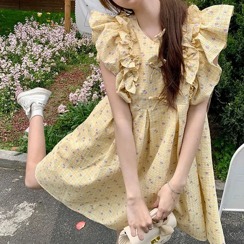 

Fashion Ruffles Flying Sleeve Midi Dress Female Clothing Korean Broken Flowers Summer New Spliced Sweet Bow Loose A-Line Dresses