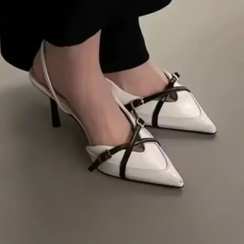 À la mode bout pointu peu profond talons hauts été boucle élégante décoré talons aiguilles marque de luxe femmes sandales grande taille