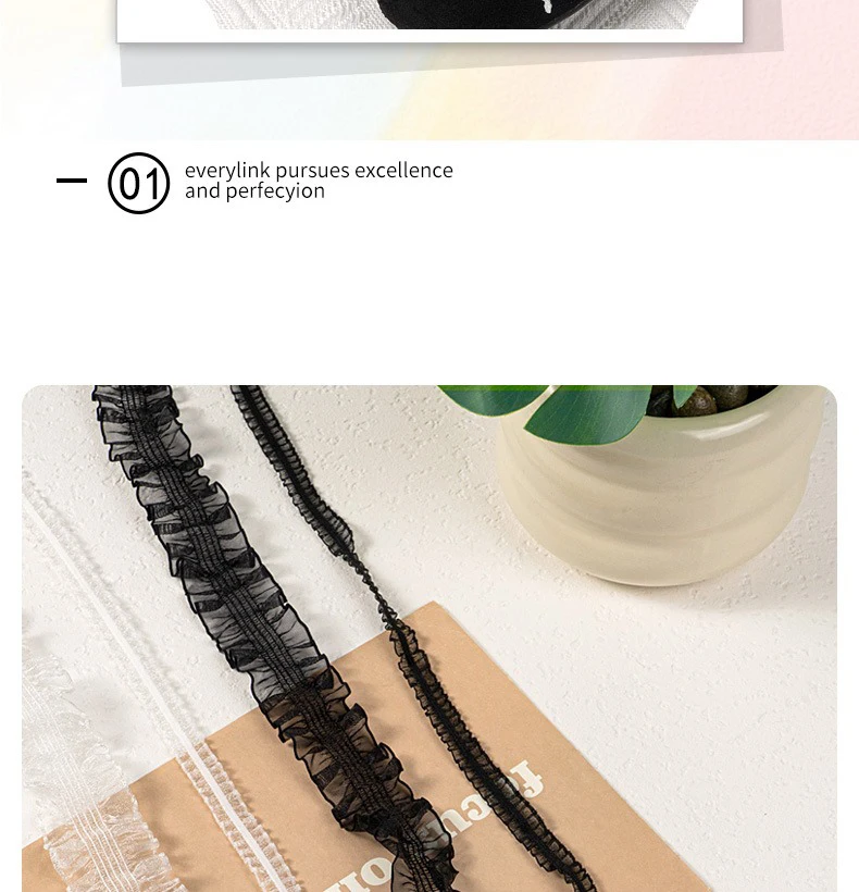 Rüschenbesetzte, transparente Schuhbänder aus Organza mit Schleife, süße, alltagstaugliche Schuhaccessoires für flache Sneaker und Freizeitschuhe. – Detail 3