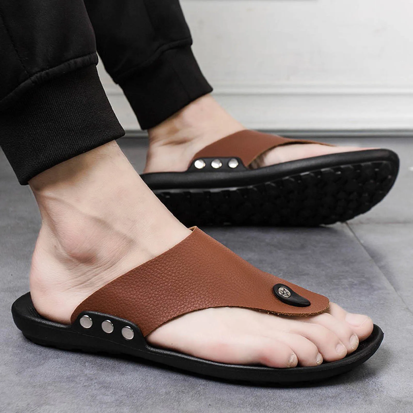 Men'S Summer Beach Sandals Slippers Fashion Non-Slip Flip Flops Travel Breathable Flat Shoes Pu Outdoor Flip Flops