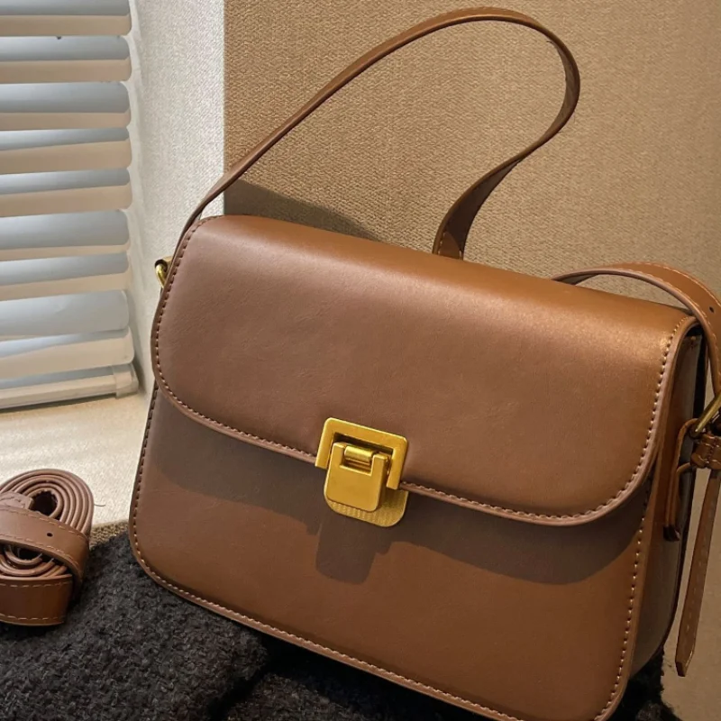 

Маленькая женская сумка высокого класса, новинка 2026, модная и модная текстура, популярная нишевая сумка через плечо для женщин, на одно плечо