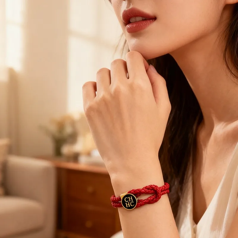 

CH Luxury Brand Woven Bracelet With Red and Black Titanium Steel Buckle for Both Men and Women As a Holiday Gift