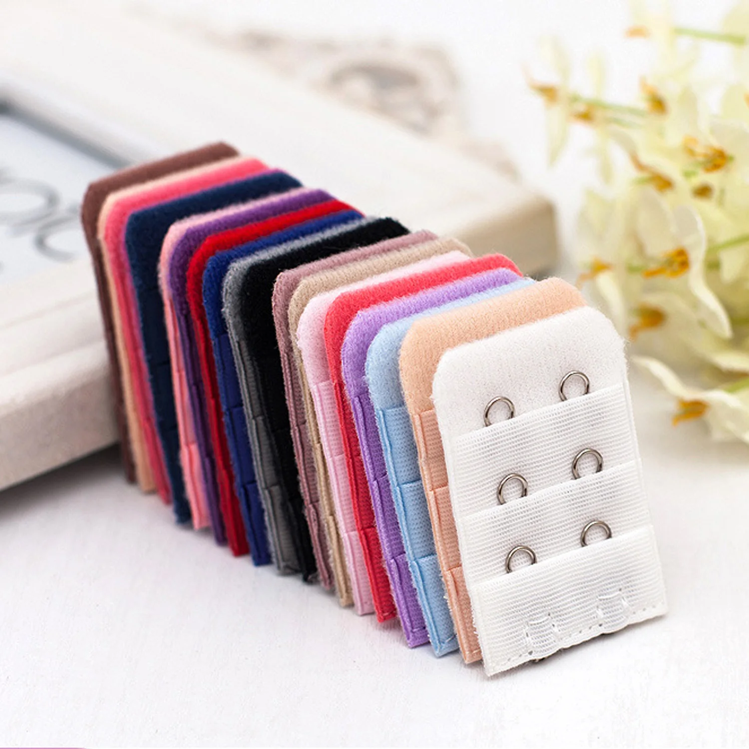 18 PCS Assorted Color Women Bra Extenders Brassiere Extension Hooks 3 Rows 2 Hooks Style Women Lingerie Bra Accessories