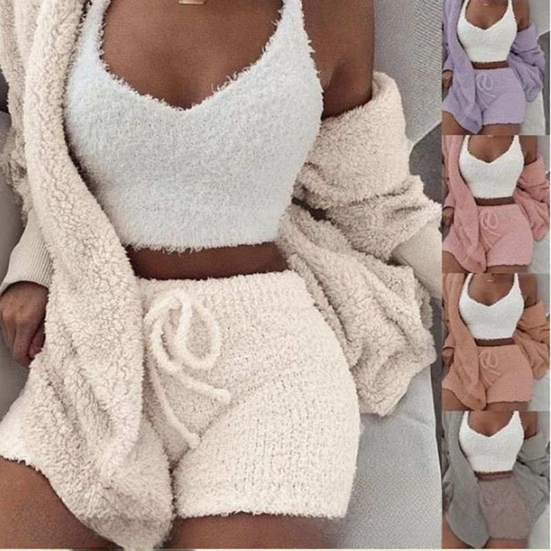 

Women's Winter Plush Sleepwear 3-Piece Set Long Sleeve Shorts Sports Suit Casual Fashion Comfortable Soft Shirt