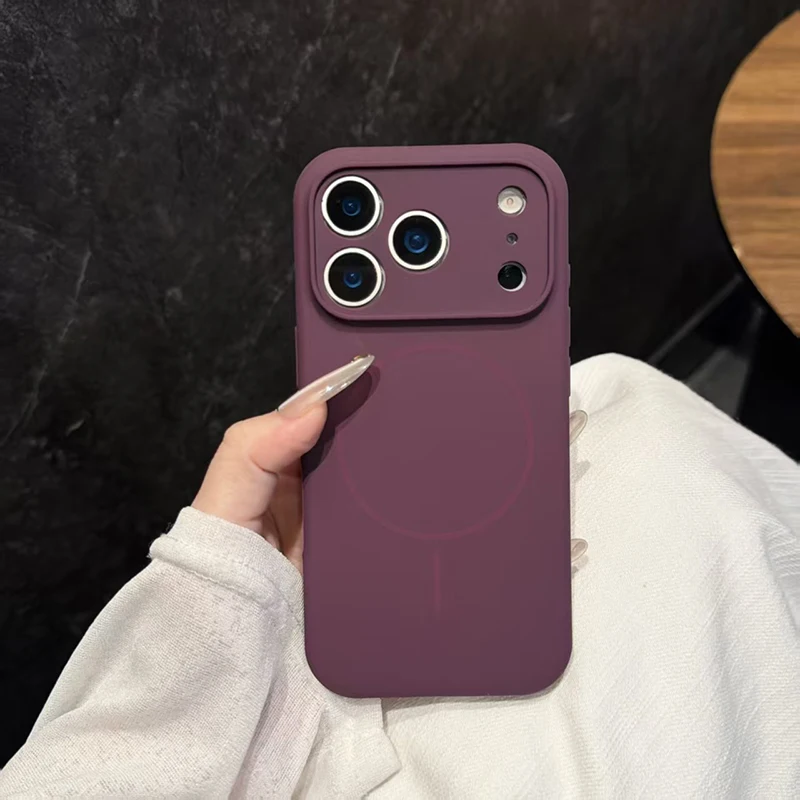 Coque de téléphone magnétique en silicone souple pour iPhone 18 Pro Max, 13, 14, 15, 16, 17, compatible avec Magsafe, coque arrière résistante aux chocs, coque de protection.