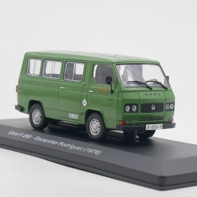 

IXO 1:43 Scale Diecast Alloy 1978 Ebro F-200 Logistics Van Toys Cars Model Classics Nostalgia Adult Gift Souvenir Static Display