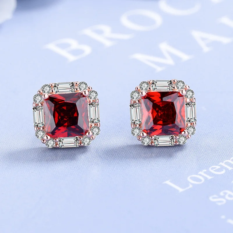 100% S925 Sterling Silver 2022  Vintage Noble Emerald Ladies Earrings Fashion Engagement Wedding Jewelry Silver Earrings Jewelry
